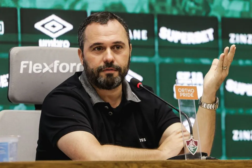 Mário Bittencourt conta com retorno de lesionados para a estreia do Flu na Copa do Mundo de Clubes
