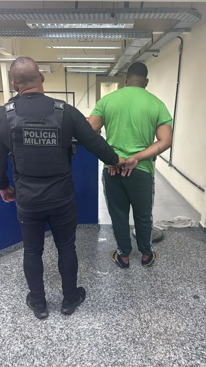 O criminoso é apontado como uma das lideranças do tráfico de drogas na comunidade do Porto do Rosa