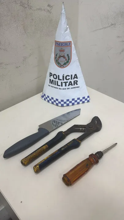 Os criminosos furtaram algumas ferramentas na residência localizada em Santa Rosa