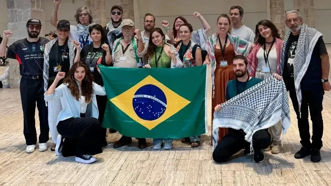 Integrantes da delegação brasileira da Flotilha