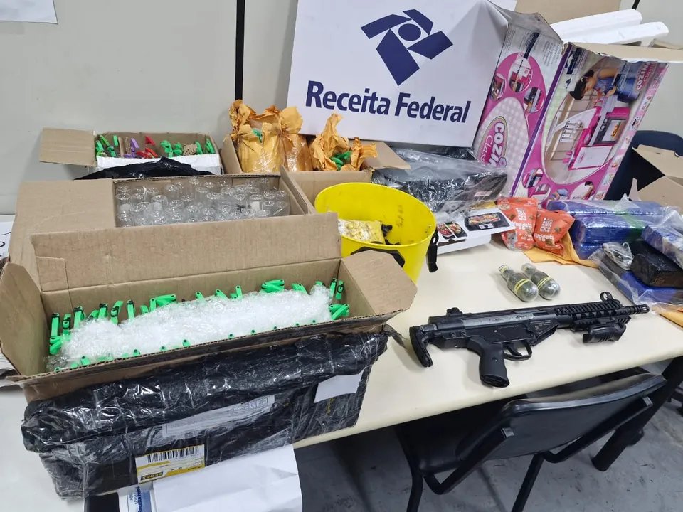 O valor estimado da apreensão é de R$ 1,02 milhão