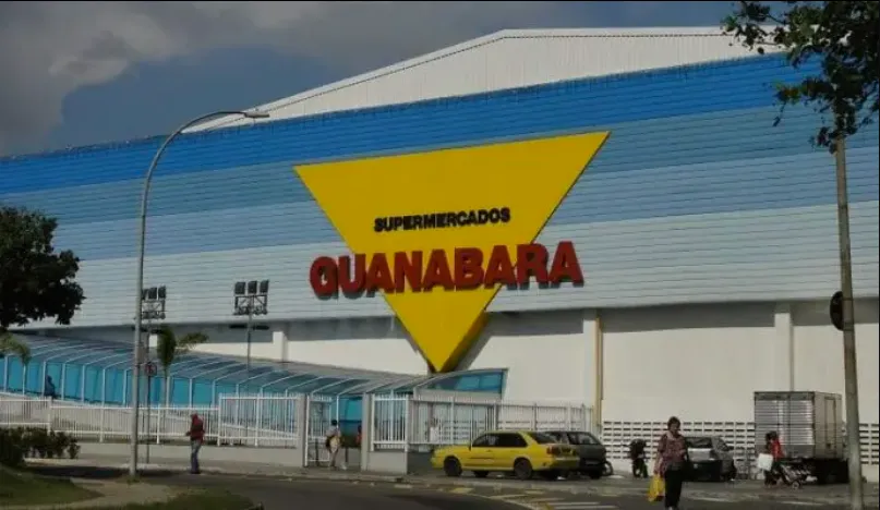 Interessados podem entregar o currículo impresso diretamente em uma das 28 lojas da rede