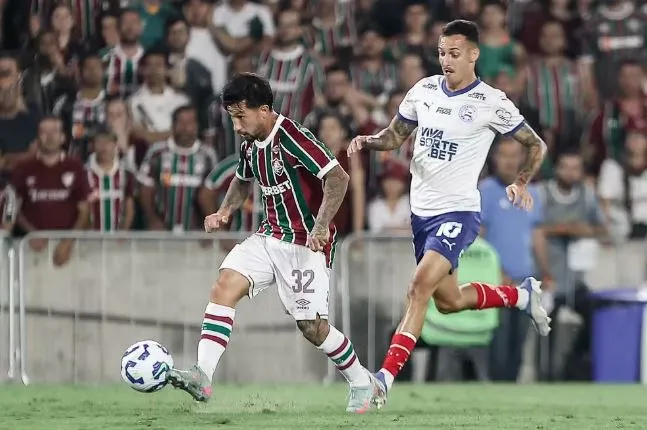 Lucho Acosta pode ser titular do Flu diante do Lanús, pela Copa Sul-Americana