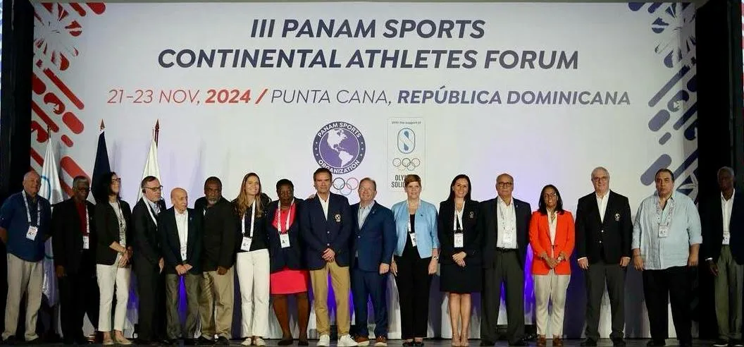 A vice-prefeita eleita Isabel Swann na Comissão de Atletas da Panam Sports na República Dominicana