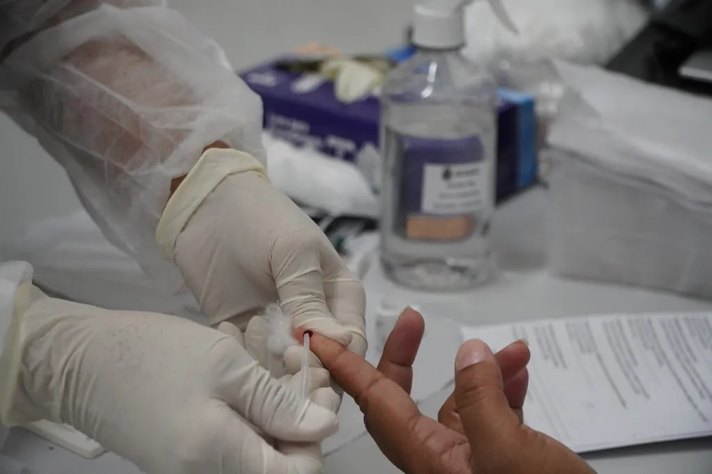 Todas as unidades de saúde com salas de imunização estarão abertas, para a testagem rápida da sífilis e também para a vacinação