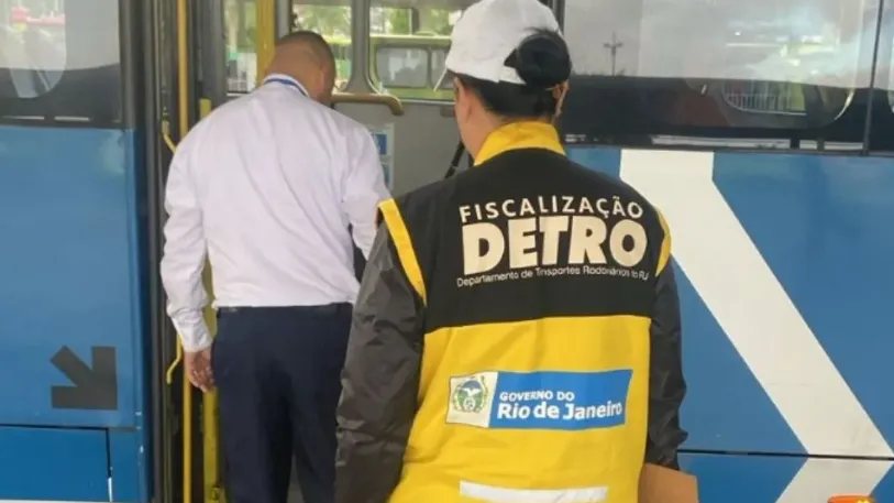 A operação aconteceu simultaneamente em quatro terminais, dois em cada cidade