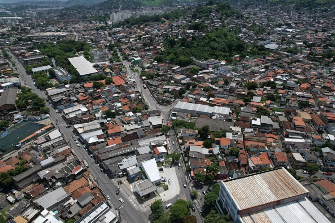 A área da intervenção contará com sinalização adequada para garantir a segurança dos cidadãos e minimizar o risco de acidentes