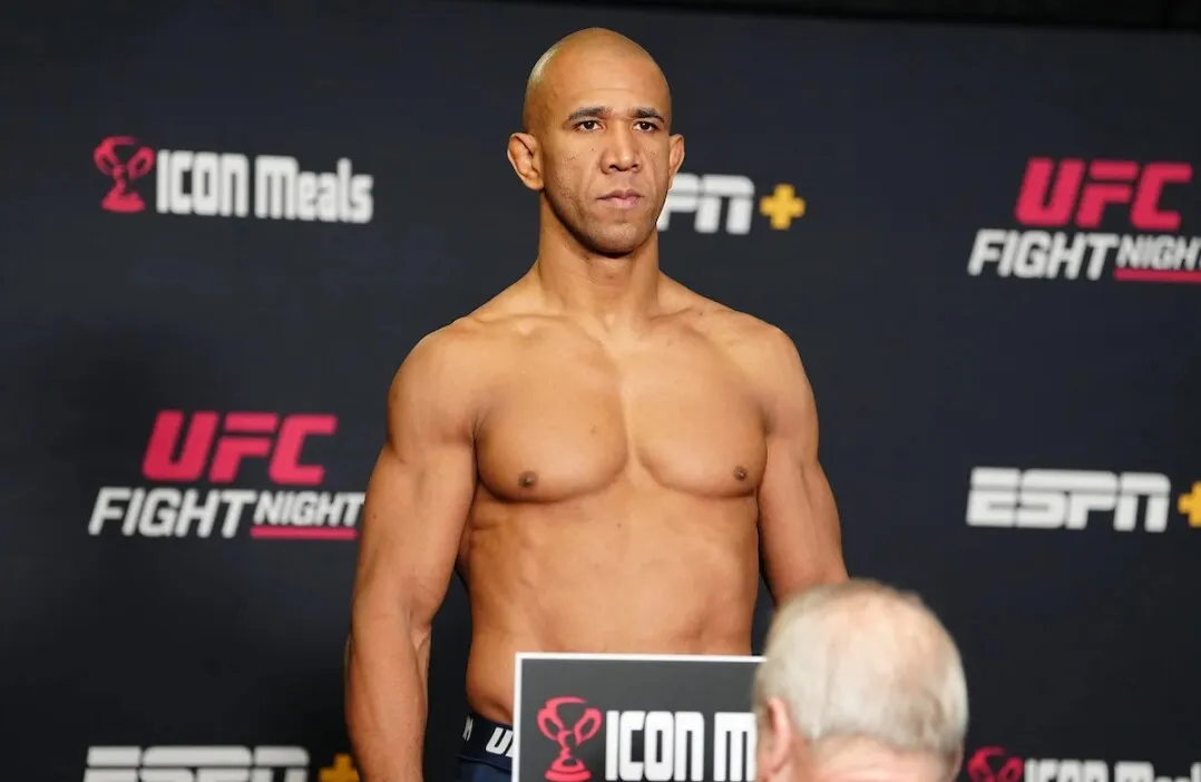 Gregory Robocop bate peso para luta principal do UFC