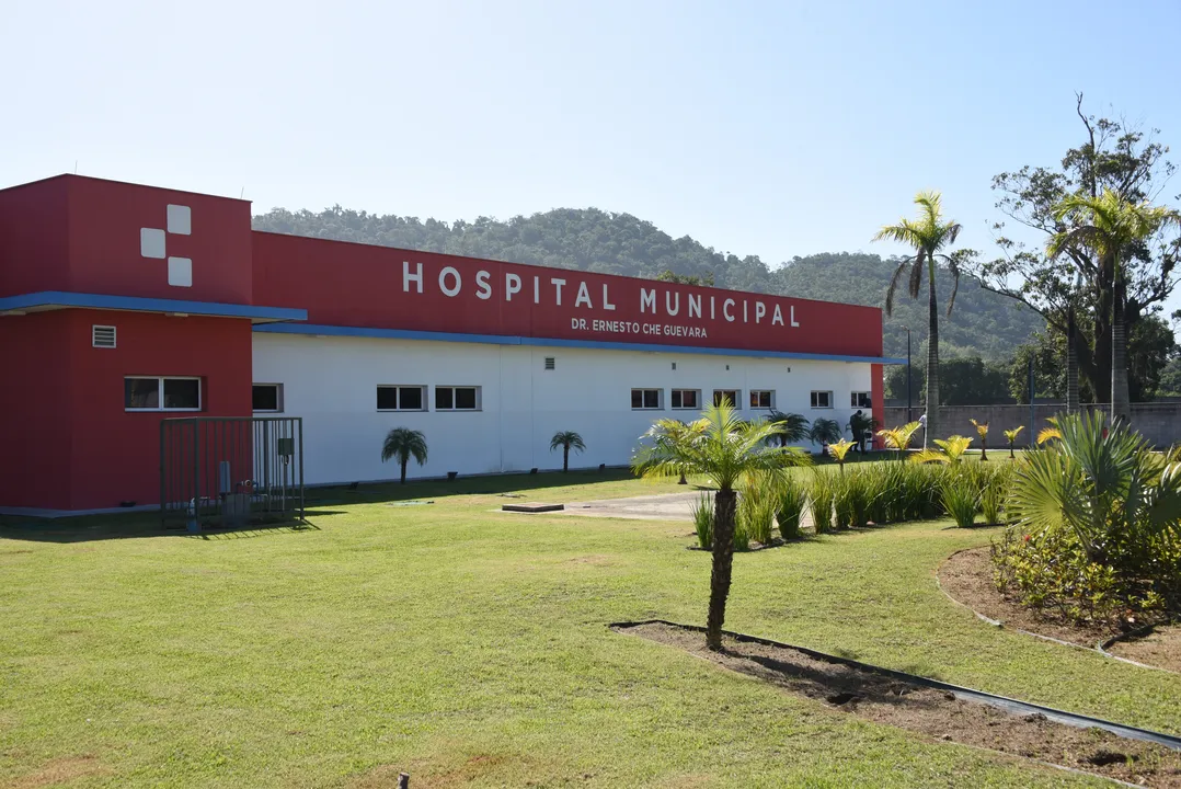 Ferido segue internado no Hospital Municipal Dr. Ernesto Che Guevara, em São José do Imbassaí