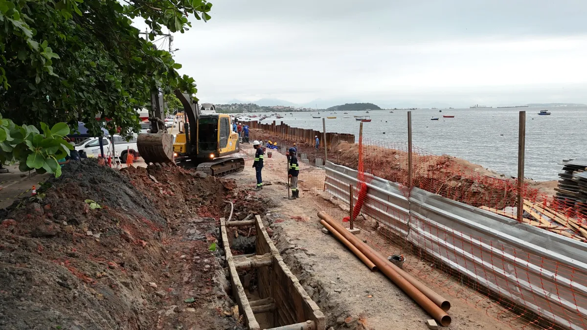 A iniciativa da Águas do Rio vai impedir que 7,8 milhões de litros de esgoto por mês continuem sendo despejados na Baía de Guanabara
