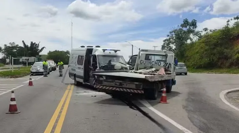 Colisão aconteceu na rodovia BR-393; sete feridos estão internados em Volta Redonda