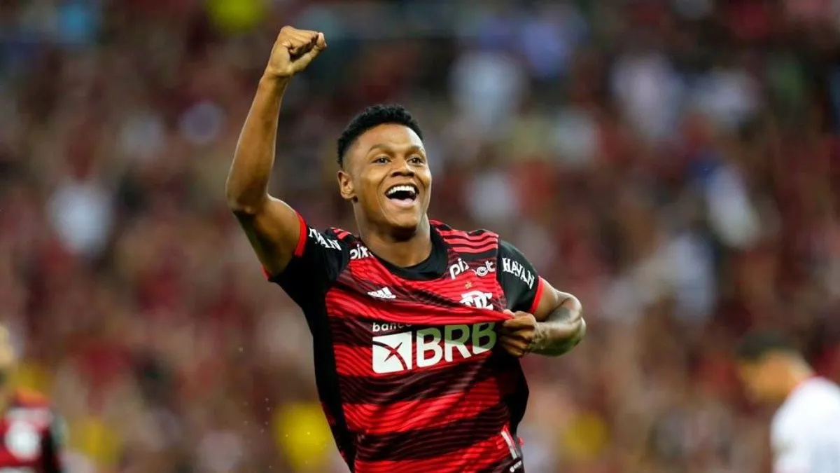 Revelado no Flamengo, Matheus França vai reforçar o elenco vascaíno