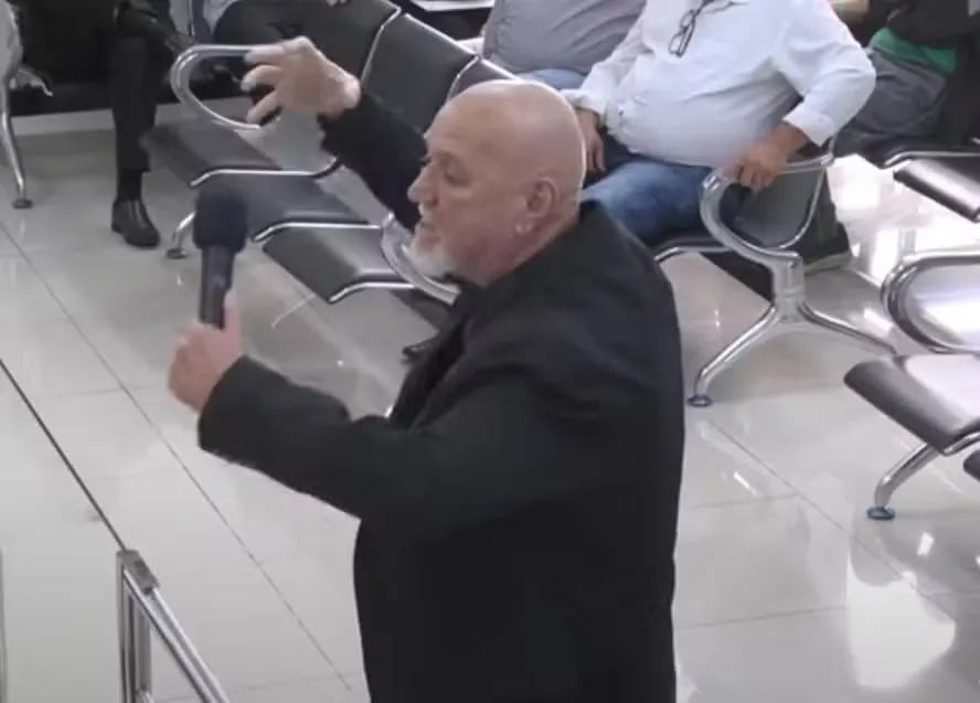 O pastor Wilson Botelho defendeu o uso de ameaças de morte e intimidação como estratégia para expulsar pessoas em situação de rua da cidade