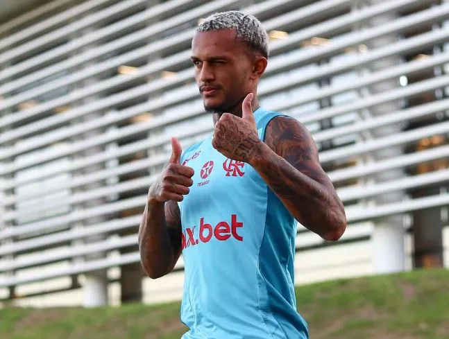 Wesley pode deixar o Flamengo com destino ao futebol italiano
