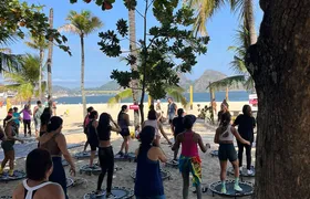 Academia Natural movimenta Icaraí com treinos gratuitos e energia sustentável neste fim de semana