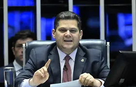 Alcolumbre manda arquivar PEC da Blindagem após rejeição da CCJ