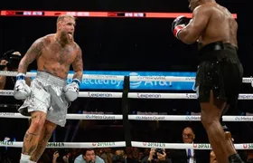 Após vencer Tyson, Jake Paul aceita desafio para lutar contra campeão mundial de boxe