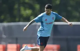 Arrascaeta e Luiz Araújo treinam, e Alex Sandro volta ao Fla para enfrentar o Chelsea