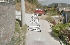 Aumento no número de barricadas tira o direito de ir e vir de moradores do Engenho do Roçado, em São Gonçalo