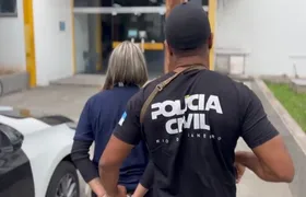 "Barbiezinha de Bangu" é presa por coordenar delivery de drogas no RJ