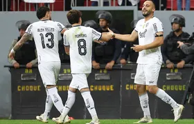 Botafogo terá a estreia de Davide Ancelotti à beira do gramado nesta quarta (16), contra o Vitória