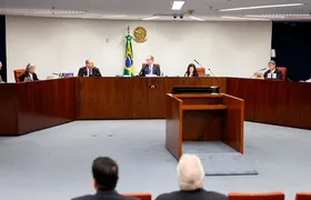 Brasil dá exemplo de democracia aos EUA, diz New York Times