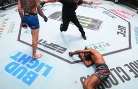 Brasileiro aplica nocaute brutal em adversário e se coloca como uma das estrelas do UFC