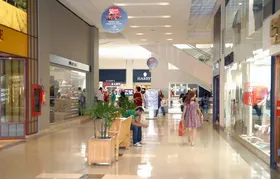 CDL Niterói prevê aumento de 6% nas vendas para o Dia dos Namorados
