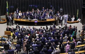 Câmara pede a suspensão de cinco deputados para a Corregedoria