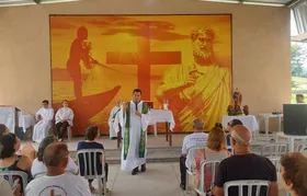 Capela de São Pedro, na Praia das Pedrinhas, recebe primeira Missa do ano