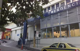 Casal é preso após menina de 2 anos morrer com sinais de maus-tratos