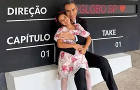 César Tralli posta foto com filha e anuncia pausa no trabalho