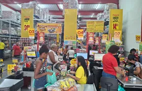 Corrida por doces: adultos se antecipam antes da festa de Cosme e Damião