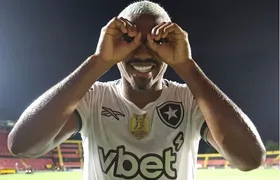 Cuiabano repete gol no fim e mostra capacidade ofensiva após continuar no Botafogo