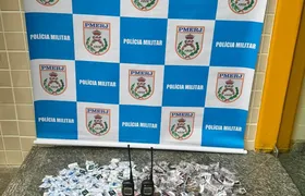 Dupla é presa com drogas, incluindo metanfetamina, na Vila Ipiranga, em Niterói