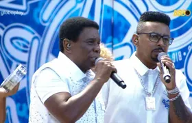 Em clima de Carnaval, Brothers são acordados pela bateria da Beija-Flor