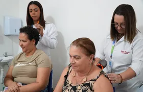 Espaço Rosa inova e oferece tratamento com auriculoterapia e relaxamento muscular