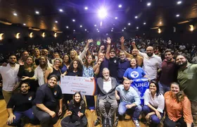 Estudantes começam a receber o Aluguel Universitário da Prefeitura de Niterói