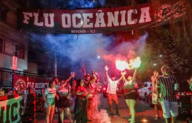 Festa tricolor em Niterói! Torcida do Fluminense em Icaraí celebra vitória histórica na Copa do Mundo de Clubes