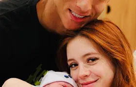Filho de Richarlison nasce e semelhança impressiona internautas: “Nem precisa de DNA”