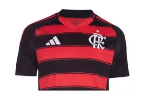 Flamengo encaminha troca de patrocinadora máster para camisa