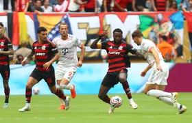 Flamengo tenta, mas perde por 4 a 2 para o Bayern e está fora da Copa do Mundo de Clubes
