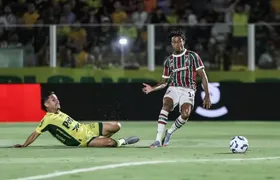 Fluminense fará exames em Keno, que deixou jogo contra o Mirassol com dores no tornozelo
