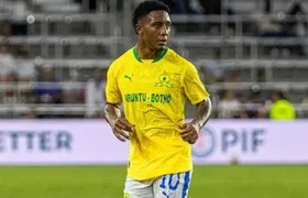 Fluminense faz proposta pelo meia Lucas Ribeiro, do Mamelodi Sundowns