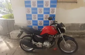 Foragido é preso com moto adulterada em Niterói