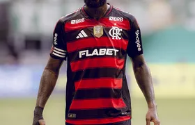 Gerson tem leve inflamação no joelho e vira dúvida para jogo do Flamengo na Libertadores