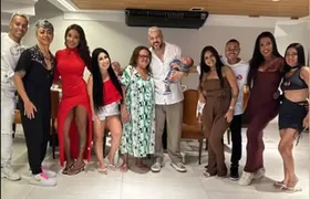 Gracyanne e Belo passam a noite de Natal juntos