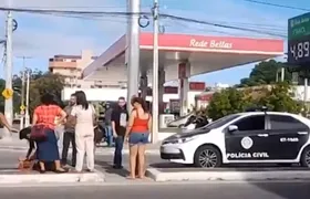 Idosa é atropelada por viatura da Polícia em Cabo Frio