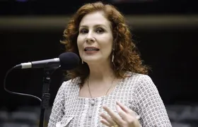 Interpol inclui Carla Zambelli na lista vermelha após pedido de Alexandre de Moraes