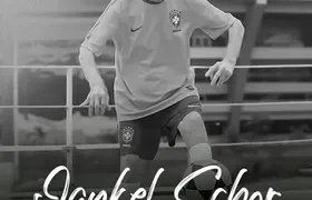 Jankel Schor, 'Vovô das embaixadinhas' do Maracanã, morre aos 98 anos